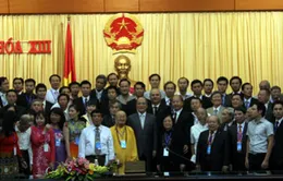 Chủ tịch Quốc hội Nguyễn Sinh Hùng tiếp Đoàn đại biểu Liên hiệp các Hội UNESCO