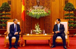 Thủ tướng tiếp các Đại sứ Anh và Ba Lan