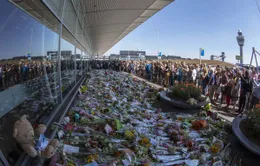 Hà Lan tưởng niệm các nạn nhân vụ rơi máy bay MH17