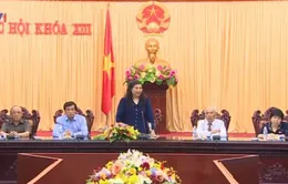 Phó Chủ tịch Quốc hội Tòng Thị Phóng tiếp Hội tù yêu nước Quảng Ngãi