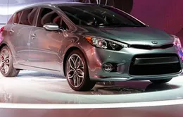 Forte hatchback trang bị động cơ 201 và 173 mã lực
