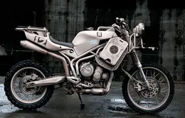 Triumph Tiger 800XC – Đi ngược lại mọi khái niệm