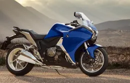 Honda VFR1200F 2013: Đẹp hơn, tốt hơn và nhanh hơn
