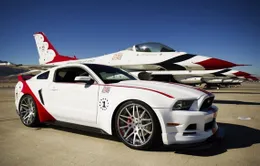 Ford Mustang phiên bản không quân có giá cao