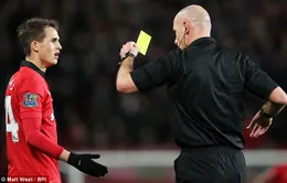 Khi Howard Webb không còn là "cầu thủ thứ 12" của Man Utd...