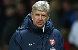 Arsenal đòi lại ngôi đầu, Giáo sư khen ngợi đối thủ