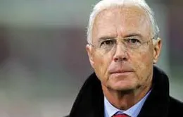 Chủ tịch Bayern chê bai màn trình diễn "thiếu muối" của CLB