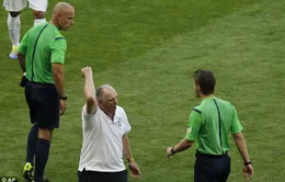 Brazil thắng chật vật, Scolari tố trọng tài "trù ẻo"
