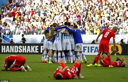 Argentina 1-0 Thụy Sĩ: Thắng cũng phải "bở hơi tai"