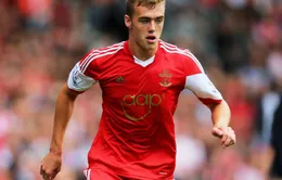 Tin chuyển nhượng tối 28/07: Arsenal "đánh bạc" với Calum Chambers