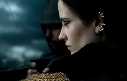 Eva Green lạnh lùng, quyến rũ trong 300: Rise of an Empire