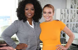 Lindsay Lohan làm “gái đảm” trong dịp Lễ Tạ ơn
