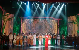 Toàn cảnh Liên hoan dân ca Việt Nam lần thứ V