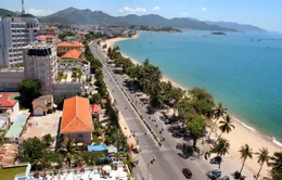 Du lịch biển đảo Nha Trang hút khách dịp lễ