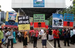 Hãng sữa Fonterra tiếp tục gặp bê bối ở Sri Lanka