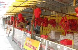 Bánh trung thu đắt hàng cuối vụ