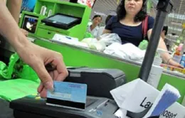 Thanh toán bằng tiền mặt giảm mạnh