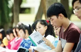 Ôn thi môn Lịch sử: Nắm chắc nội dung sách giáo khoa