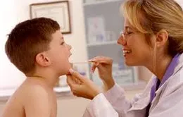Phòng và điều trị viêm họng cấp tính ở trẻ em