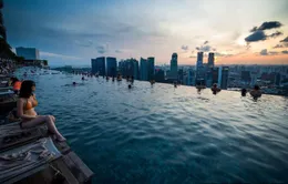 Hút mắt những hồ bơi "chơi vơi" nhất thế giới