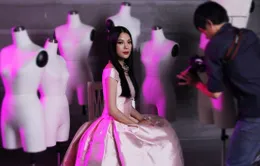 Trương Ngọc Ánh sang trọng với thời trang Christian Dior