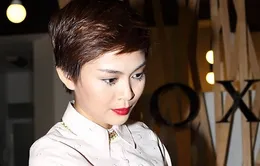 Bị giật túi xách, quán quân VNTM 2013 ngã bất tỉnh