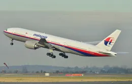 Máy bay MH370 bị buộc bay lệch hướng?
