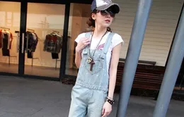 Sành điệu với quần yếm
