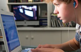Internet khiến trẻ kém thông minh hơn?