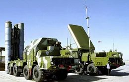 Syria nhận lô tên lửa S-300 đầu tiên từ Nga