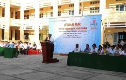 Sử dụng máy tính cầm tay trong các kỳ thi là cần thiết