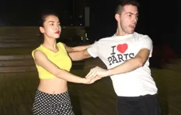 Yến Trang bị “khóa môi” trên sân khấu Bước nhảy hoàn vũ?