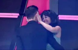 Khánh Duy The Voice 'mềm yếu trước vẻ đẹp của Hồng Nhung’
