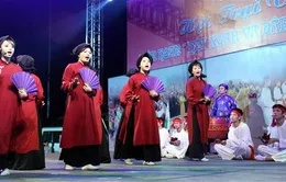 Những người giữ hồn Xoan