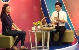 Mộc mạc với sơ mi và jean, Á hậu Dương Tú Anh nhận "bão" like ở Bữa trưa vui vẻ