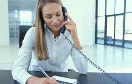 Giao tiếp qua điện thoại cũng cần phải học