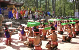 Nhiều điểm nhấn tại Lễ hội Đền Hùng 2013