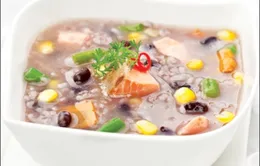 Dinh dưỡng cho trẻ bị sốt trong ngày nắng nóng