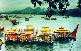 Lễ hội Điện Huệ Nam thu hút hàng vạn du khách