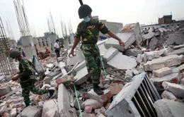 Vụ sập toà nhà ở Bangladesh: Hết hi vọng cứu hộ