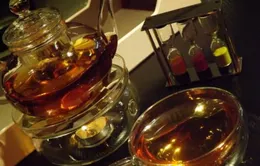 Trà mạ vàng - Thức uống xa xỉ ở Dubai 