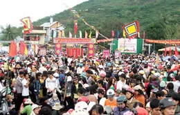 Li kì phiên chợ chỉ họp mùng 1 Tết