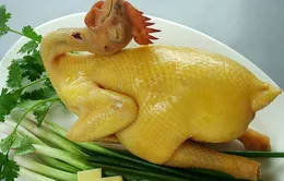 Mẹo chọn và luộc gà ngon ngày Tết 