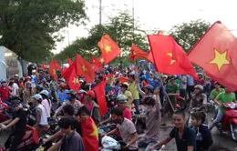 Tổng Liên đoàn Lao động VN kêu gọi người dân ổn định sản xuất