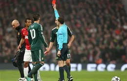 Chiếc thẻ đỏ của Nani và những phát ngôn gây sốc của người nổi tiếng