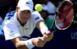 Isner khởi đầu mạnh mẽ, FedEx dễ dàng đi tiếp