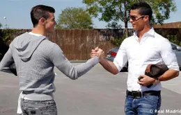 Bale lần đầu chạm trán Cris Ronaldo ở Madrid