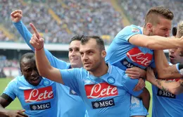 Napoli hạ sát Livorno trong chiến thắng "4 sao"
