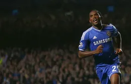 VIDEO: Eto'o xuất sắc, Chelsea vùi dập Schalke