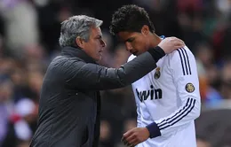 Tin sáng 7/3: Mourinho "hút máu" Real phục vụ Chelsea